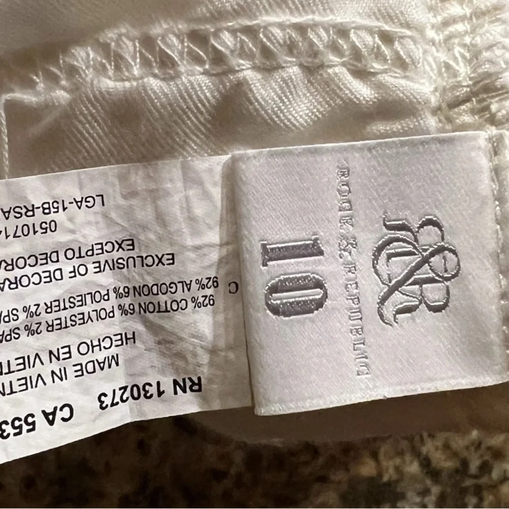 Rock & Republic cropped white